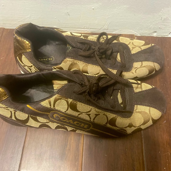 Coach shoes - Picture 1 of 2